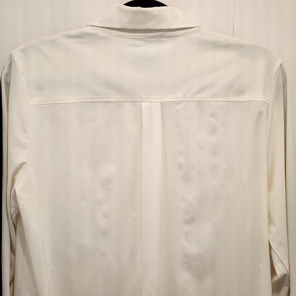 Lysse' Women's‎ White Schiffer Blouse Size Medium - Picture 7 of 11
